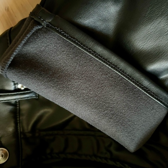 NWT H&M Divided Loose Mom Fit Ankle Vegan Leather Jeans 4 - Picture 6 of 10